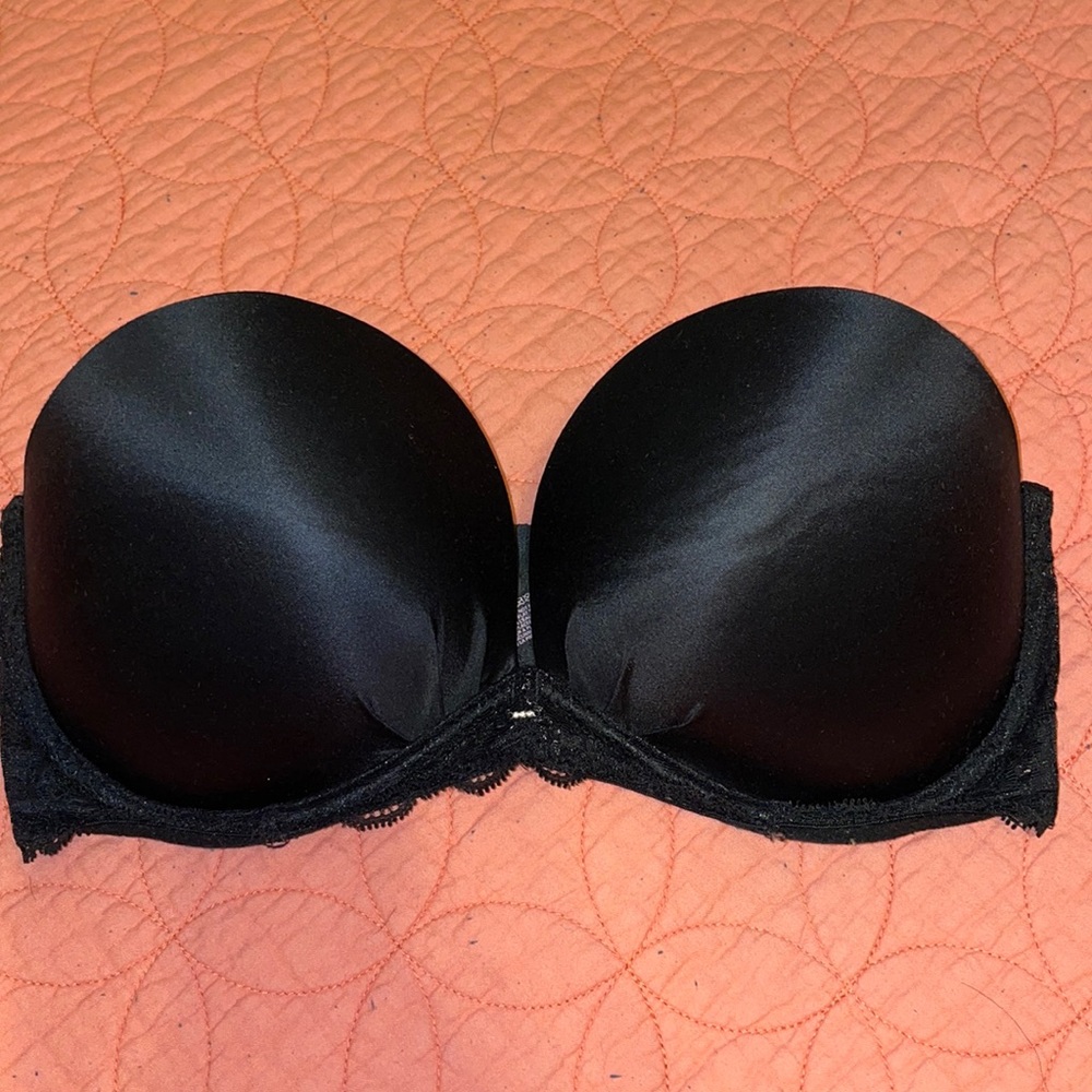 Victorias Secret strapless bra